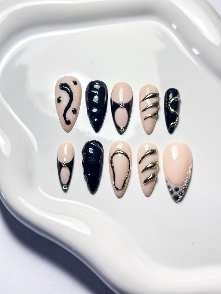 Obsidian Gold